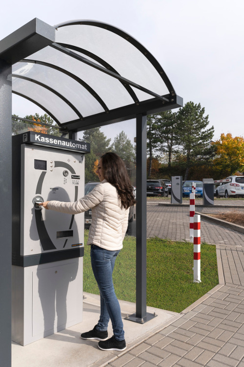 Gateway Hörmann Per Controllo Porte Garage Con Homematic IP, Compatibile Con Azionamenti Supramatic, ProMatic, Etc., Dimensioni 51x47,5x16 Mm