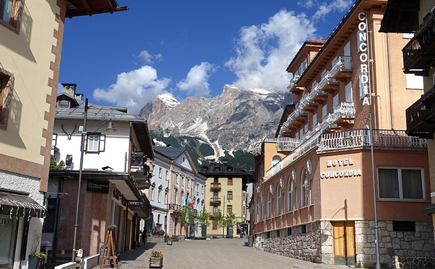 Cortina: location ideale per il turismo, ma anche per l’immobiliare retail