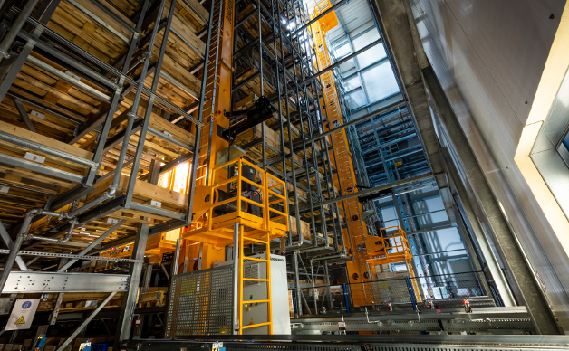 Una corsia in più: Jungheinrich amplia il centro logistico di Kracht senza compromettere l’operatività aziendale