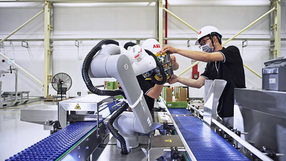 20220511 abb corpo2