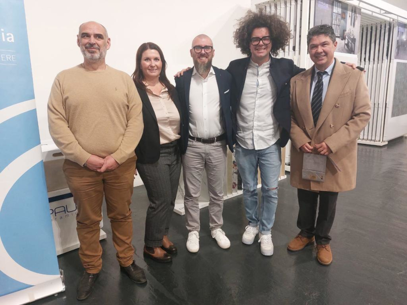 20231201 movinlog corpo1