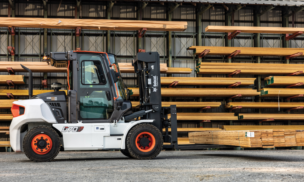 20260429 bobcat corpo2